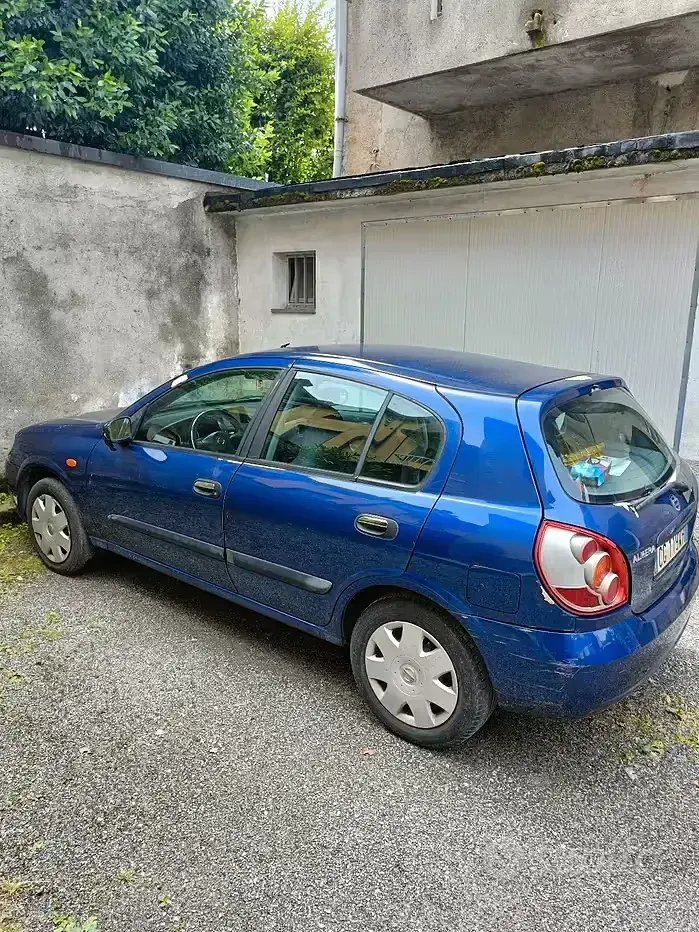 Usata Nissan Almera 90 CV (66 kW) 2003 Bluazzurro Berlina