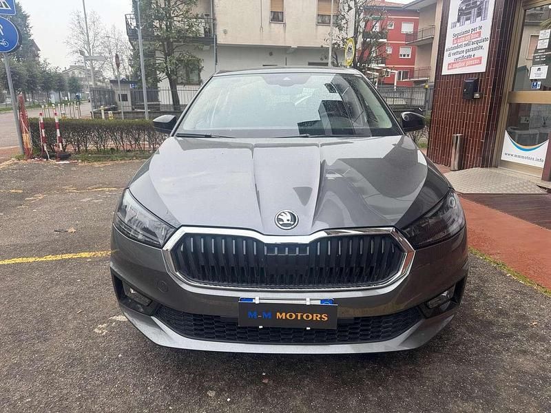 Usata Skoda Fabia Style 110 CV (80 kW) 2022 Grigio Utilitaria