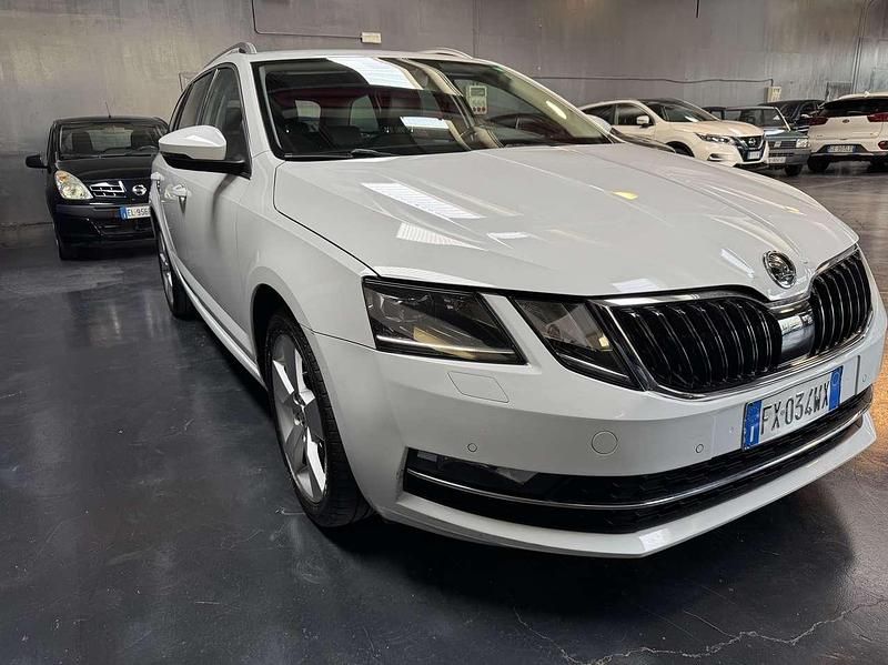 Usata Skoda Octavia G-TEC Style 131 CV (96 kW) 2019 Bianco Station wagon