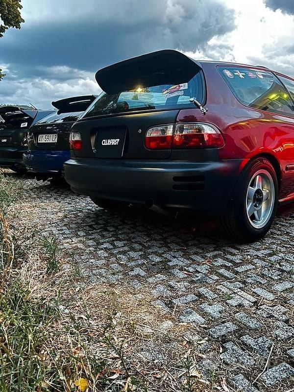 Usata Honda Civic 131 CV (96 kW) 1991 Berlina