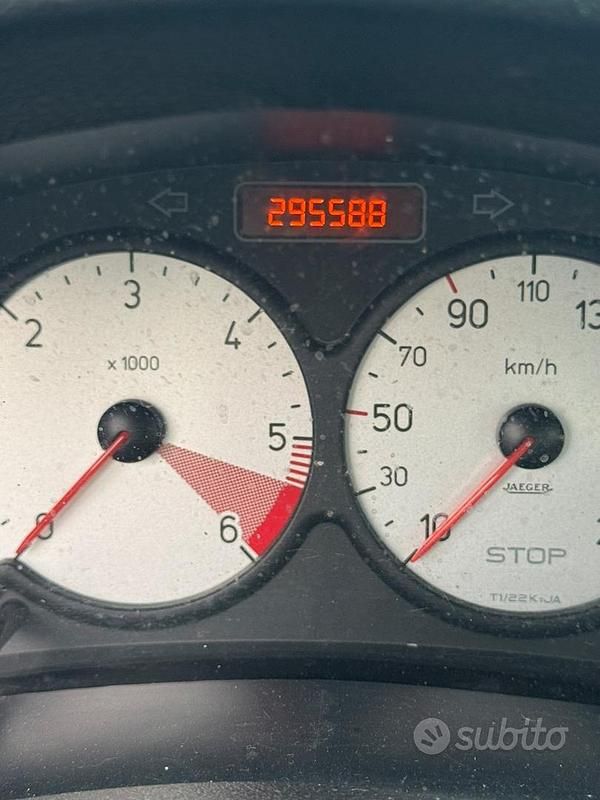 Usata Peugeot 206 75 CV (55 kW) 2007 Berlina