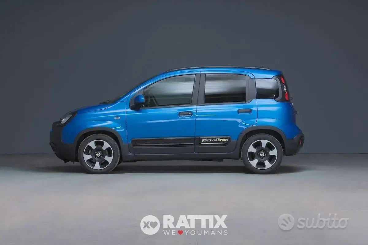 Usata Fiat Panda Cross Cross 70 CV (51 kW) 2025 Blu italia Utilitaria