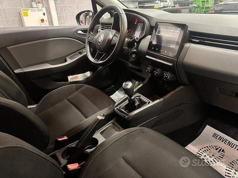 Usata Renault Clio V 85 CV (62 kW) 2021 Berlina