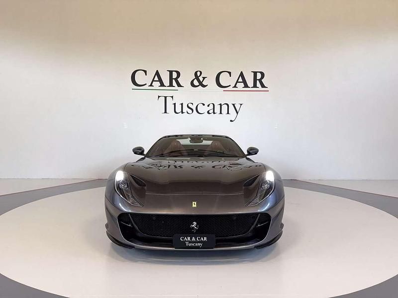 Usata Ferrari 812 795 CV (584 kW) 2020 Grigio Cabrio