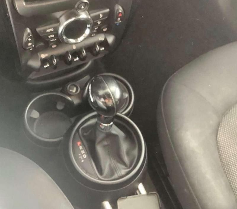 Usata Mini Cooper D Countryman Business 143 CV (105 kW) 2015 Grigio SUV