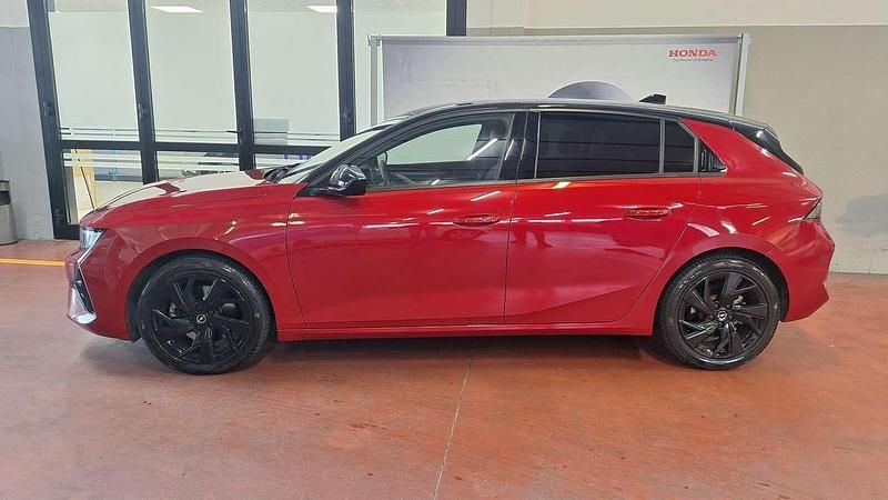 Usata Opel Astra GS Line 131 CV (96 kW) 2023 Rosso Berlina