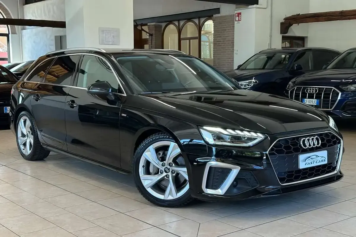 Usata Audi A4 S-Line 204 CV (150 kW) 2023 Nero Station wagon