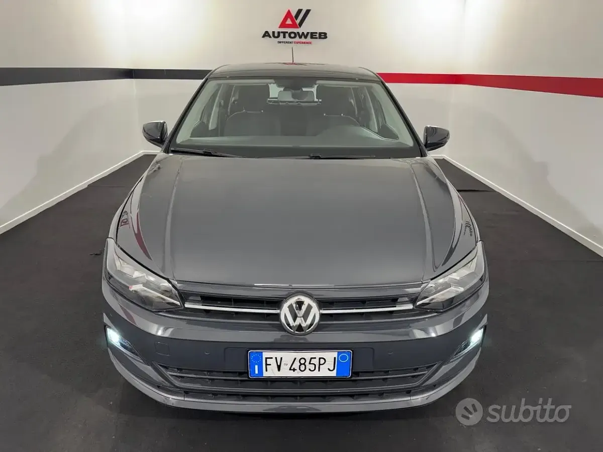 Usata VW Polo 65 CV (47 kW) 2019 Grigio Utilitaria