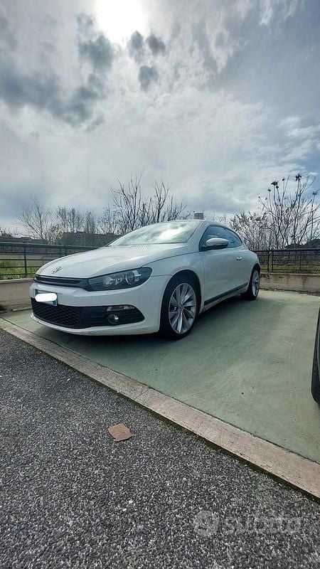 Usata VW Scirocco 140 CV (102 kW) 2009 Bianco Coupé