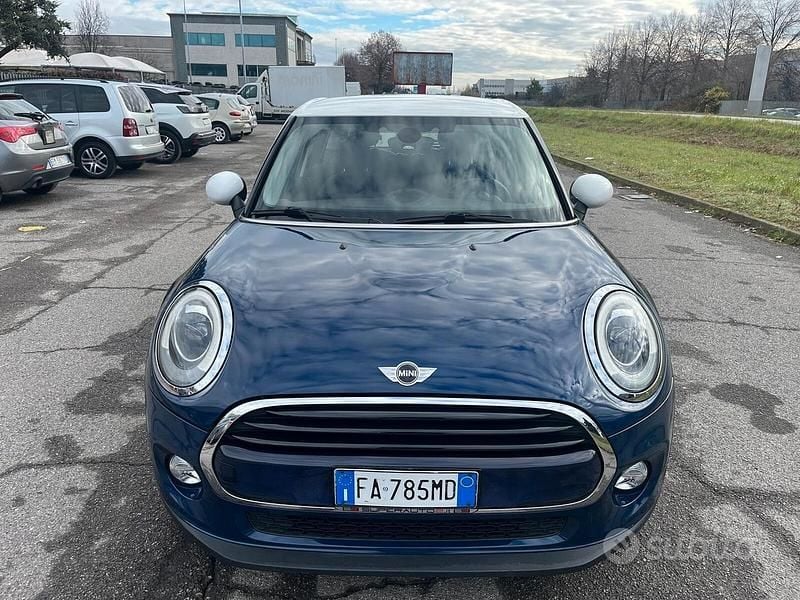 Usata Mini One D 116 CV (85 kW) 2015 Blu Utilitaria