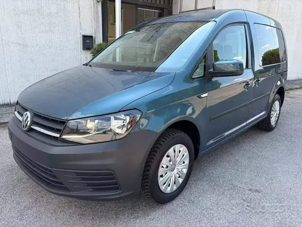 Usata VW Caddy Life 110 CV (80 kW) 2019 Monovolume
