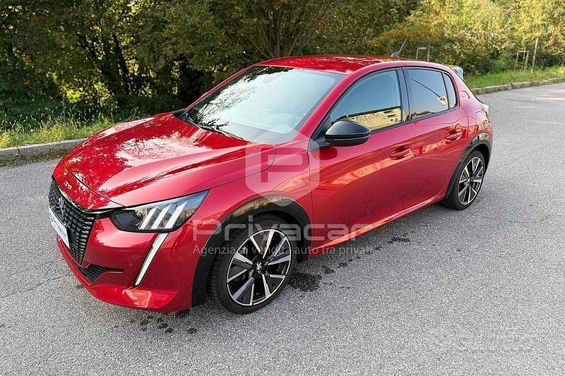 Rosso Usata 2023 Peugeot 208 GT Due volumi | 16.490 € (Buon prezzo) - Immagine 1/4