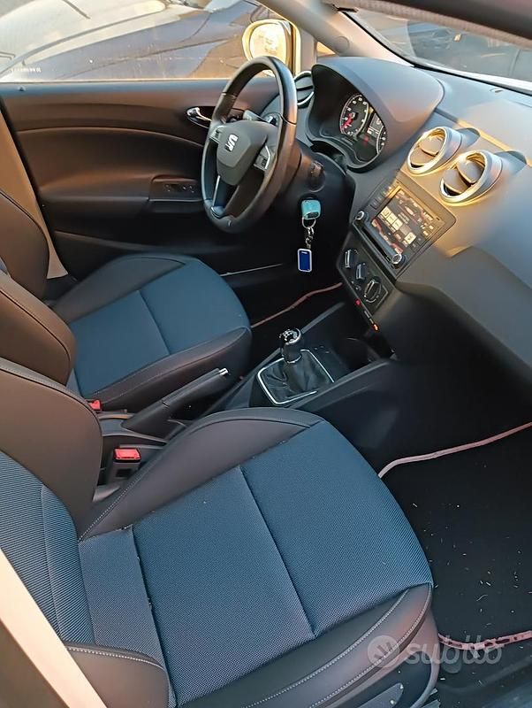 Second-hand Seat Ibiza 75 CP (55 kW) 2017 Alb Berlinǎ