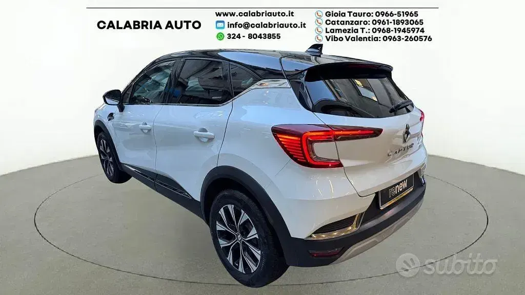 Usata Renault Captur Techno 101 CV (74 kW) 2023 Bianco SUV