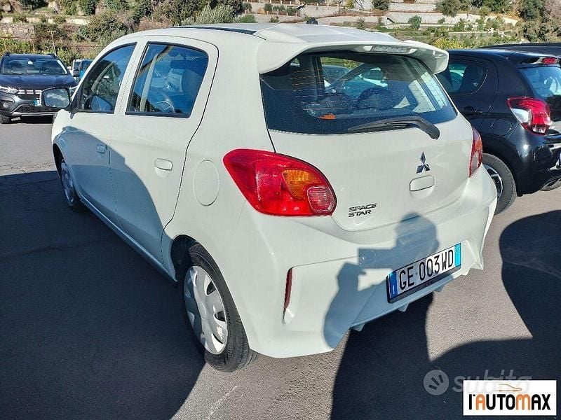 Usata Mitsubishi Space Star Invite 80 CV (58 kW) 2021 Bianco Utilitaria