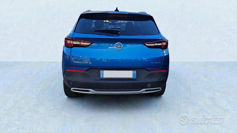 Usata Opel Grandland X Innovation 131 CV (96 kW) 2019 Azzurro metallizzato SUV