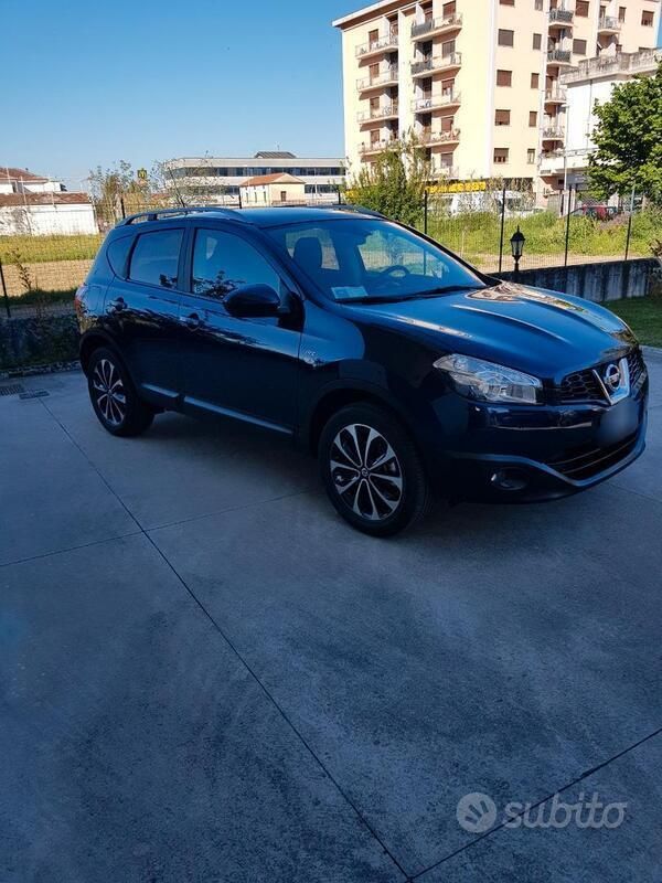 Usata Nissan Qashqai 117 CV (86 kW) 2011 Blu SUV