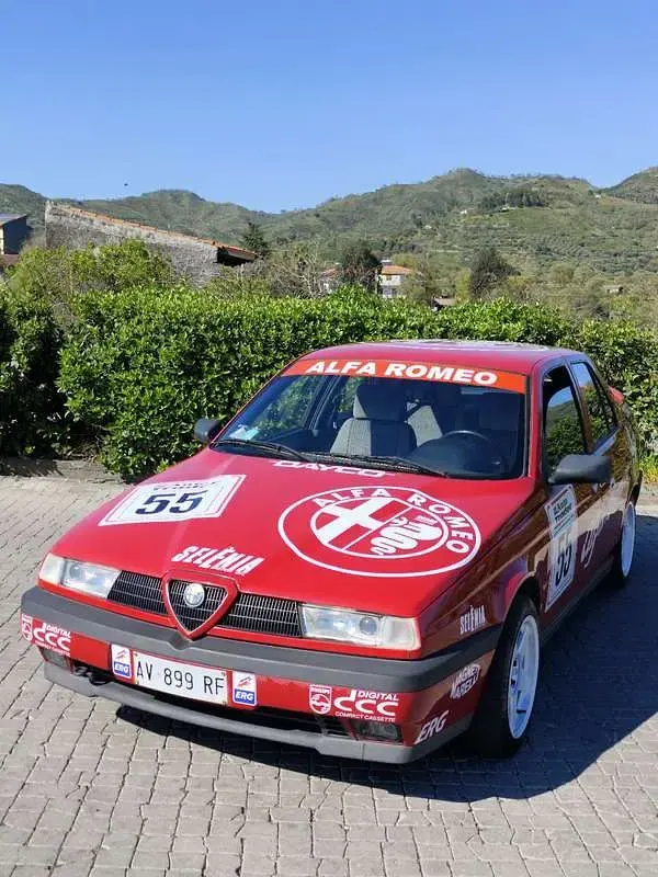 Usata Alfa Romeo 155 Super 141 CV (103 kW) 1992 Berlina