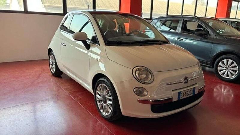 Usata Fiat 500 Lounge 69 CV (50 kW) 2014 Bianco Utilitaria