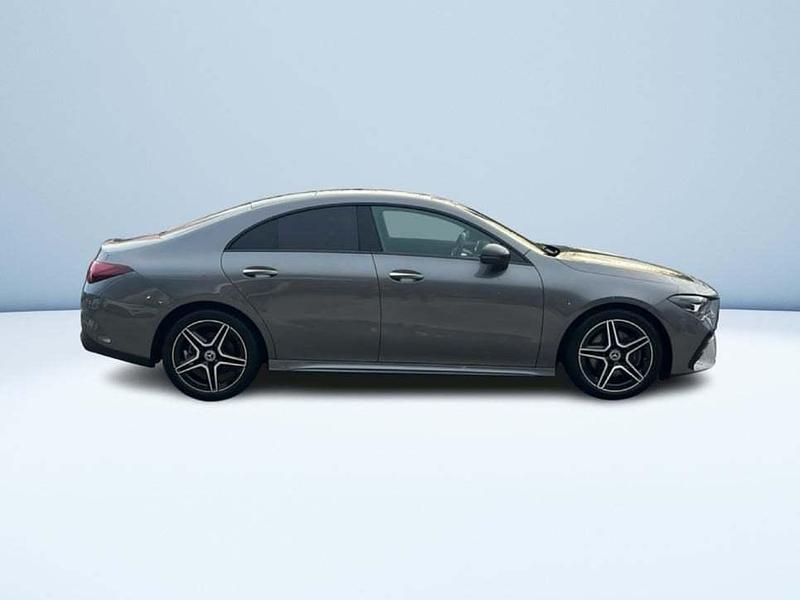 Usata Mercedes CLA200 AMG Line Premium 163 CV (119 kW) 2024 Grigio Coupé