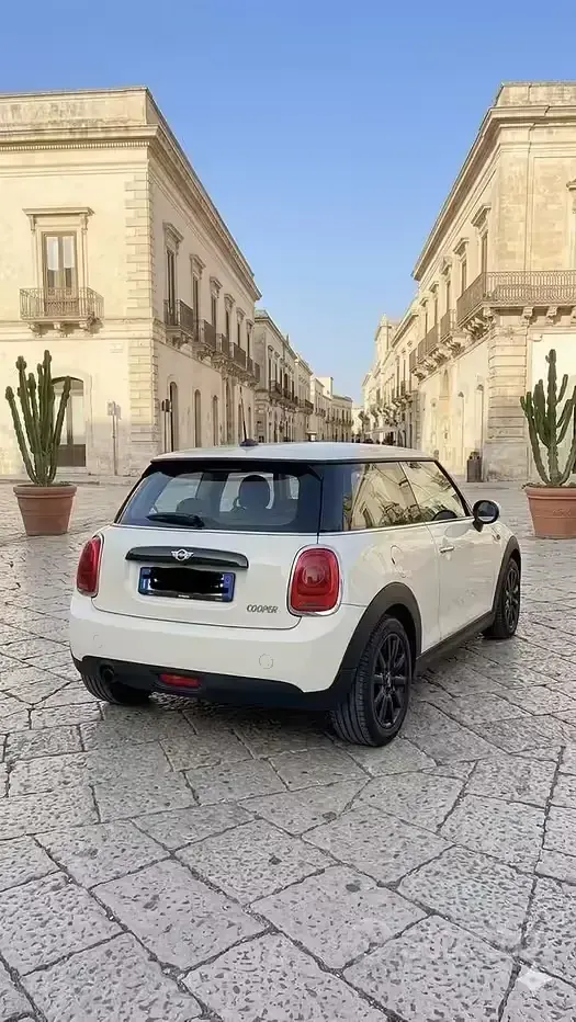 Usata Mini Cooper 136 CV (100 kW) 2021 Bianco Utilitaria