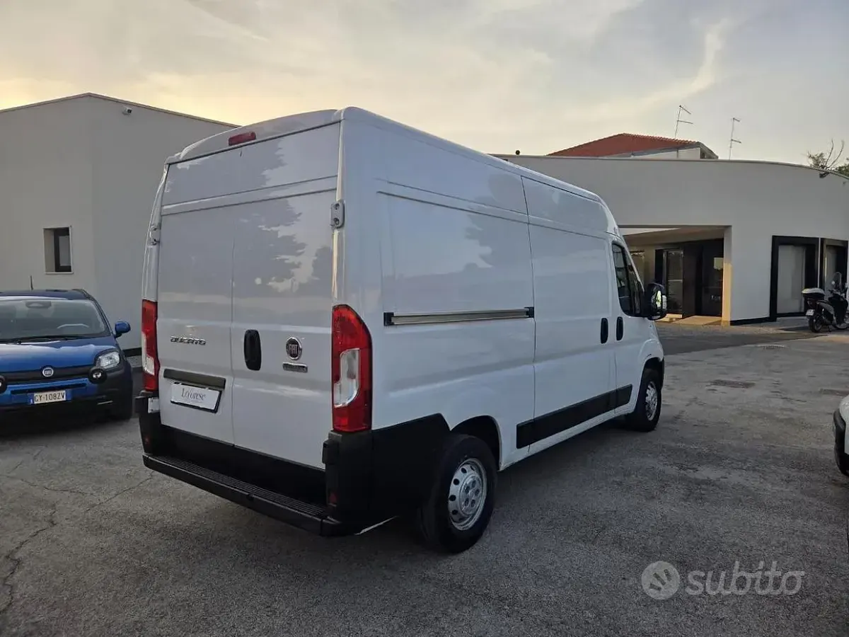 Usata Fiat Ducato 116 CV (85 kW) 2018 Bianco pastello Furgone