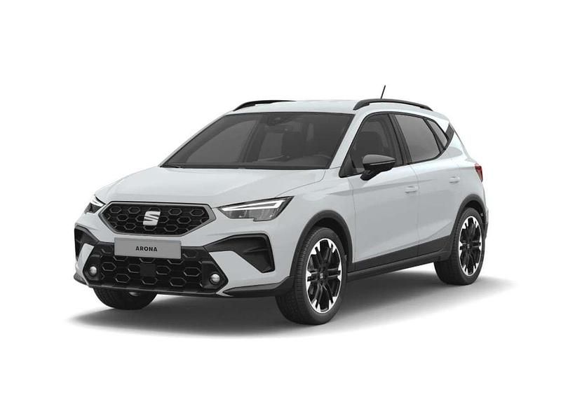 Bianco nevada Nuova 2026 Seat Arona Black Edition SUV | 21.200 € (Cara) - Immagine 1/3