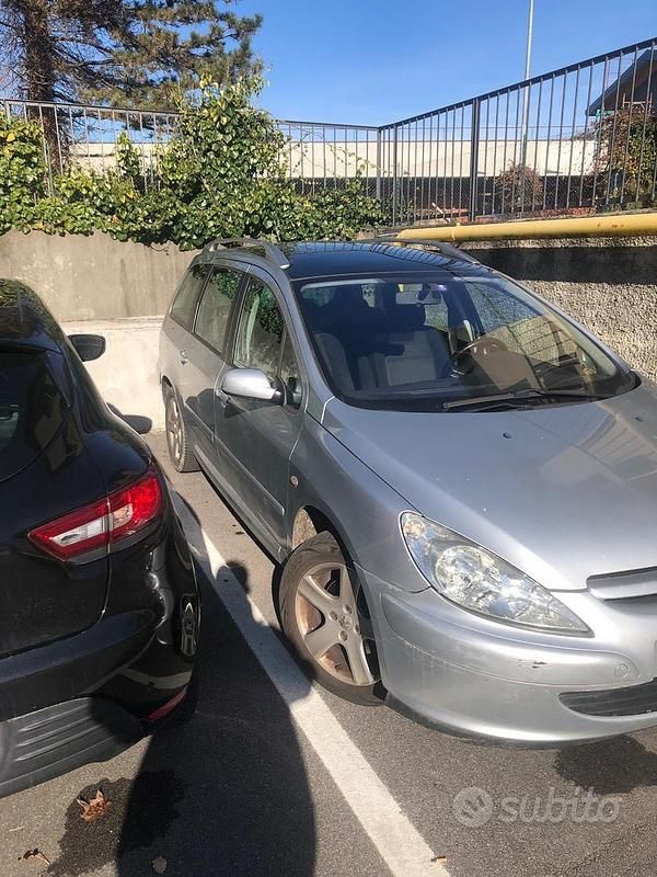 Käytetty Peugeot 307 88 HP (64 kW) 2006 Harmaa Farmari
