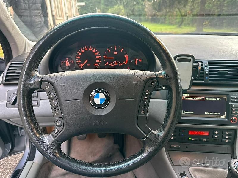 Usata BMW 320 150 CV (110 kW) 2003 Grigio Station wagon