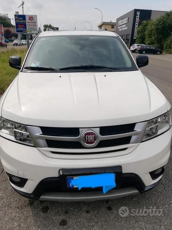 Usata Fiat Freemont 170 CV (125 kW) 2012 Bianco SUV