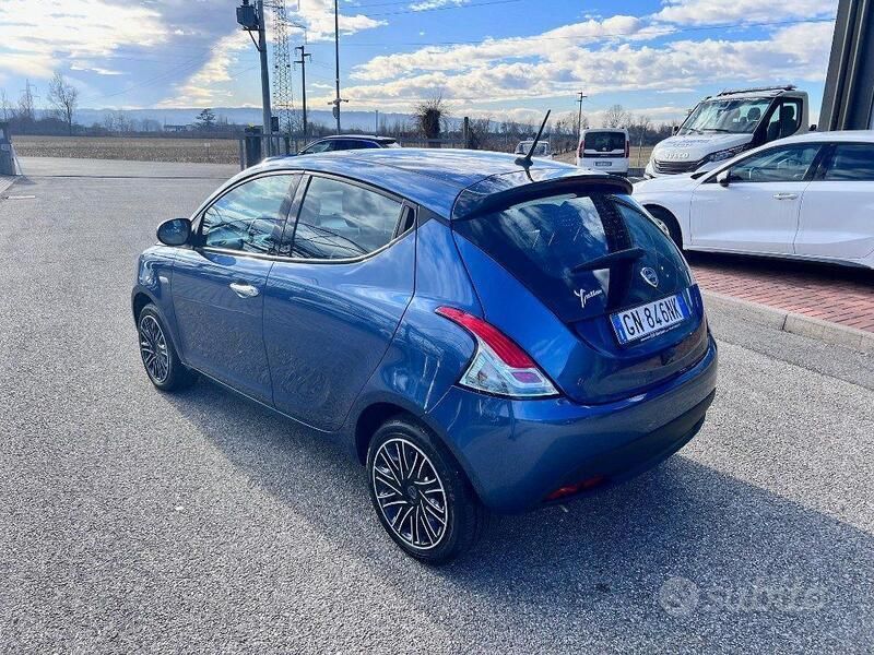 Usata Lancia Ypsilon S 69 CV (50 kW) 2023 Blu Utilitaria