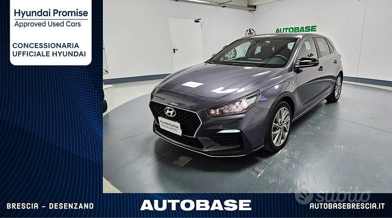 Usata Hyundai i30 N Line 120 CV (88 kW) 2019 Grigio Berlina