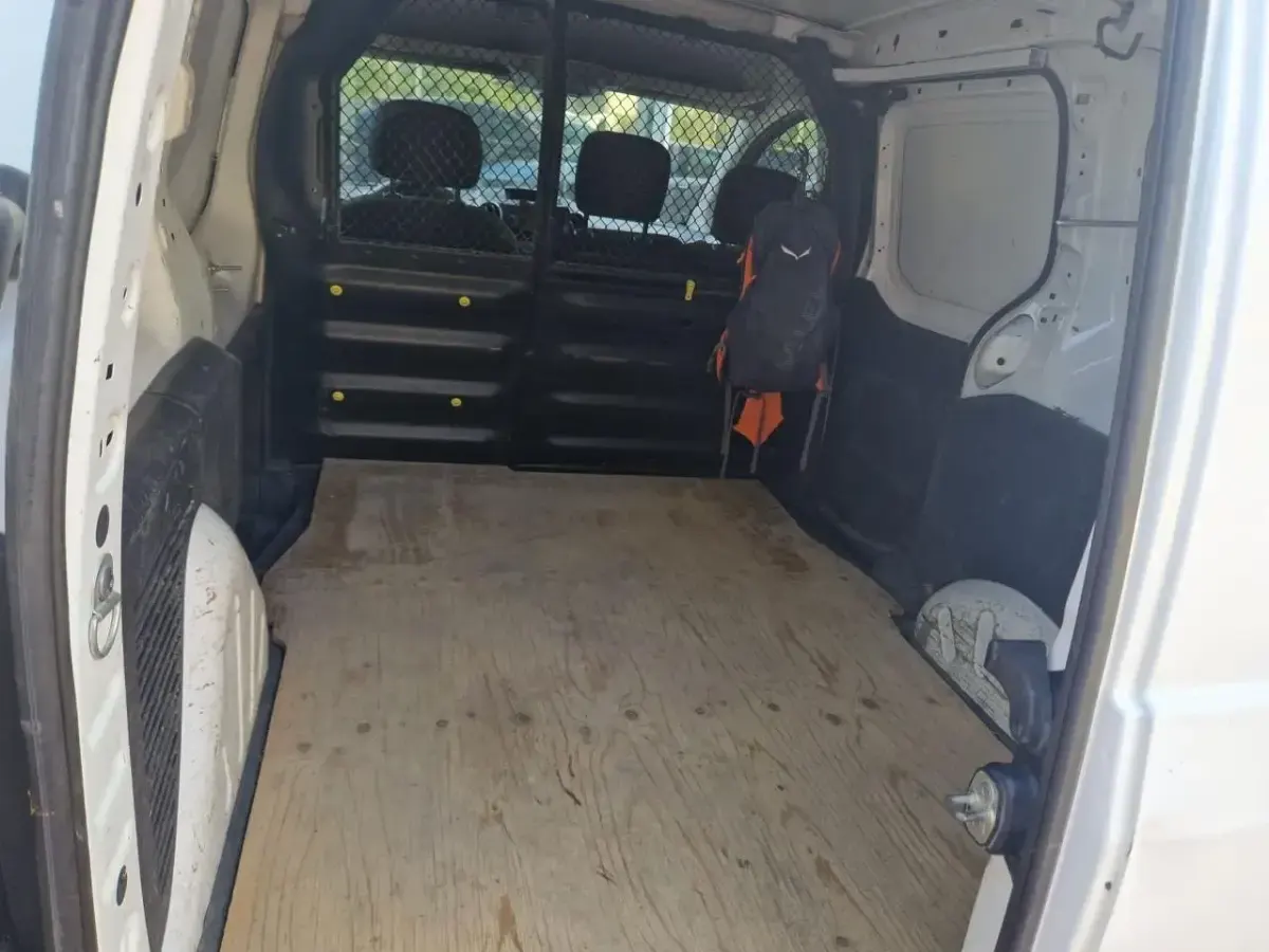 Usata Citroën Berlingo Feel 100 CV (73 kW) 2017 Bianco Monovolume