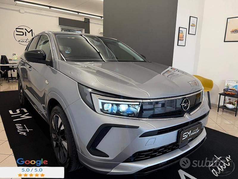 Usata Opel Grandland X Business Elegance 131 CV (96 kW) 2022 Nero SUV