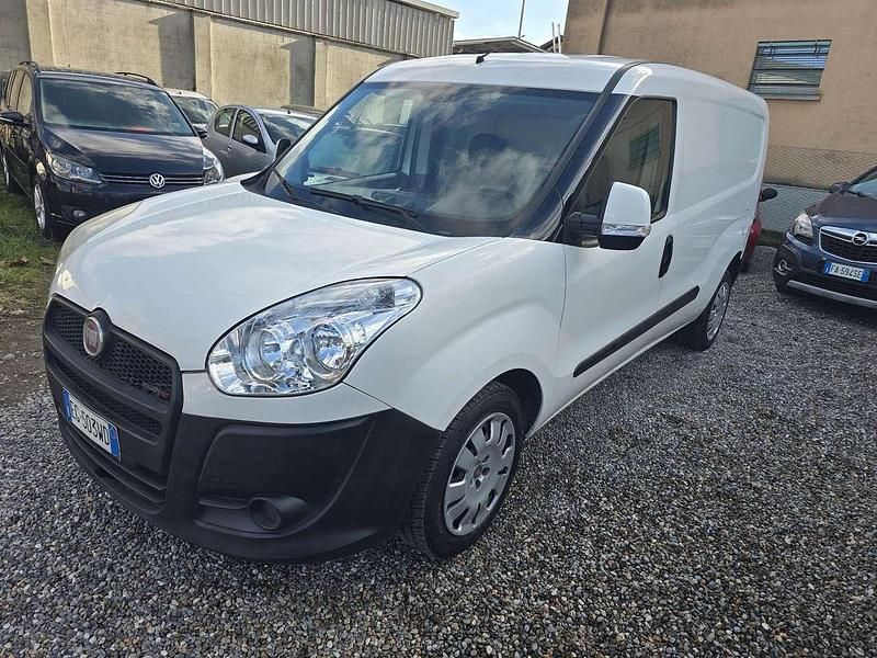 Usata Fiat Doblò Dynamic 90 CV (66 kW) 2010 Other Monovolume