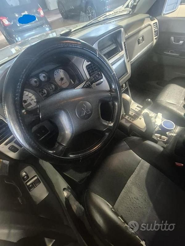 Usata Mitsubishi Pajero 115 CV (84 kW) 2005 SUV