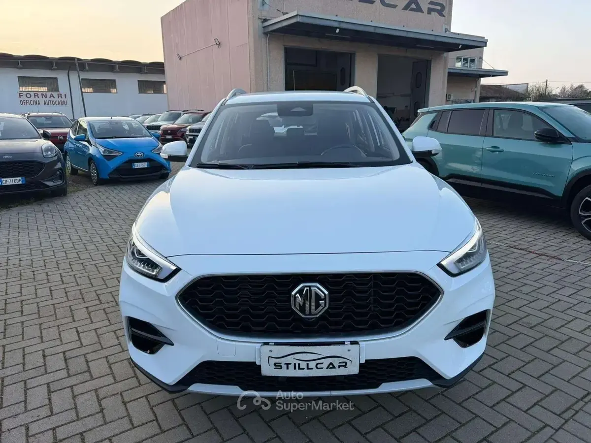 Usata MG ZS Comfort 106 CV (77 kW) 2025 Bianco SUV