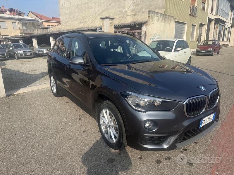 Usata BMW X1 Sport Line 140 CV (102 kW) 2018 Grigio SUV