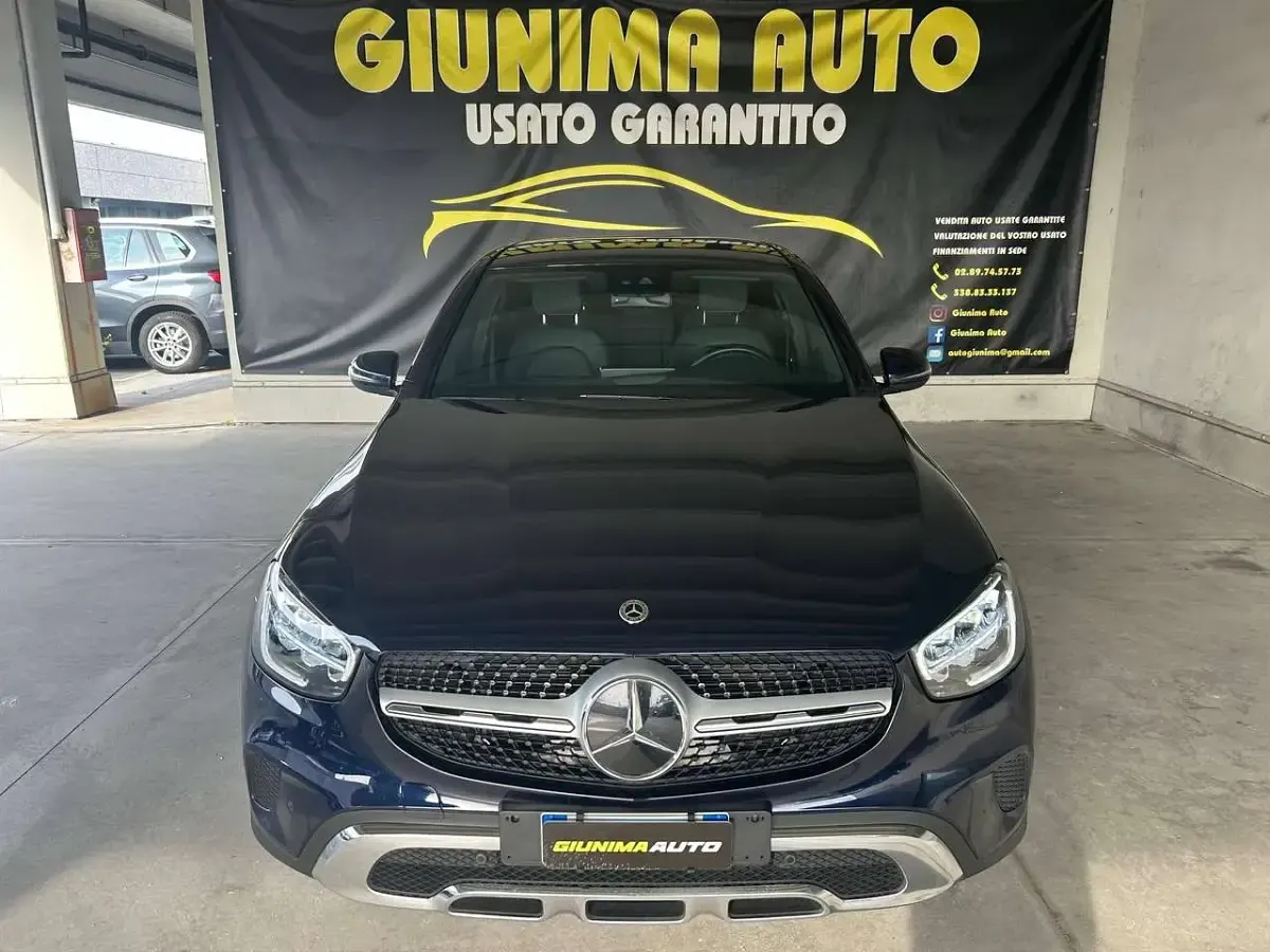 Usata Mercedes GLC200 197 CV (144 kW) 2022 Blu SUV