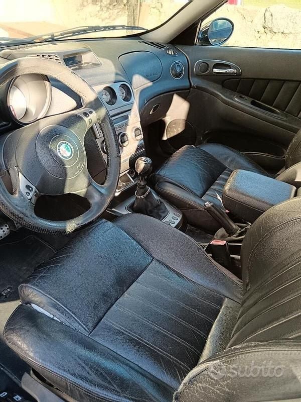 Usata Alfa Romeo 156 150 CV (110 kW) 2006