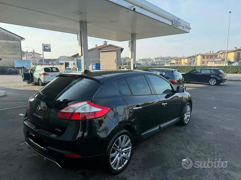 Usata Renault Mégane GT Line GT-Line 131 CV (96 kW) 2011 Nero Berlina