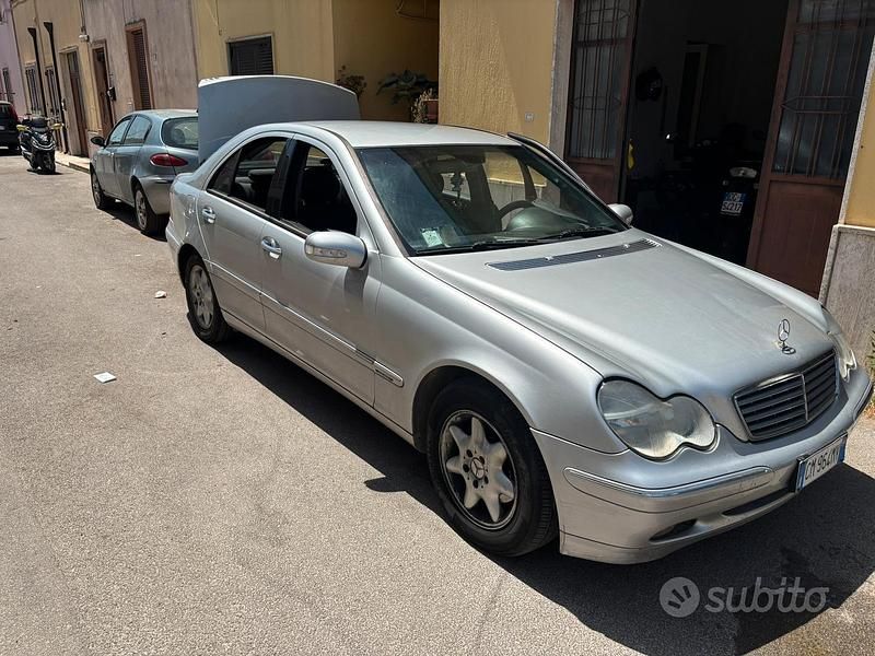 Usata Mercedes C200 Elegance 2004 Grigio Berlina