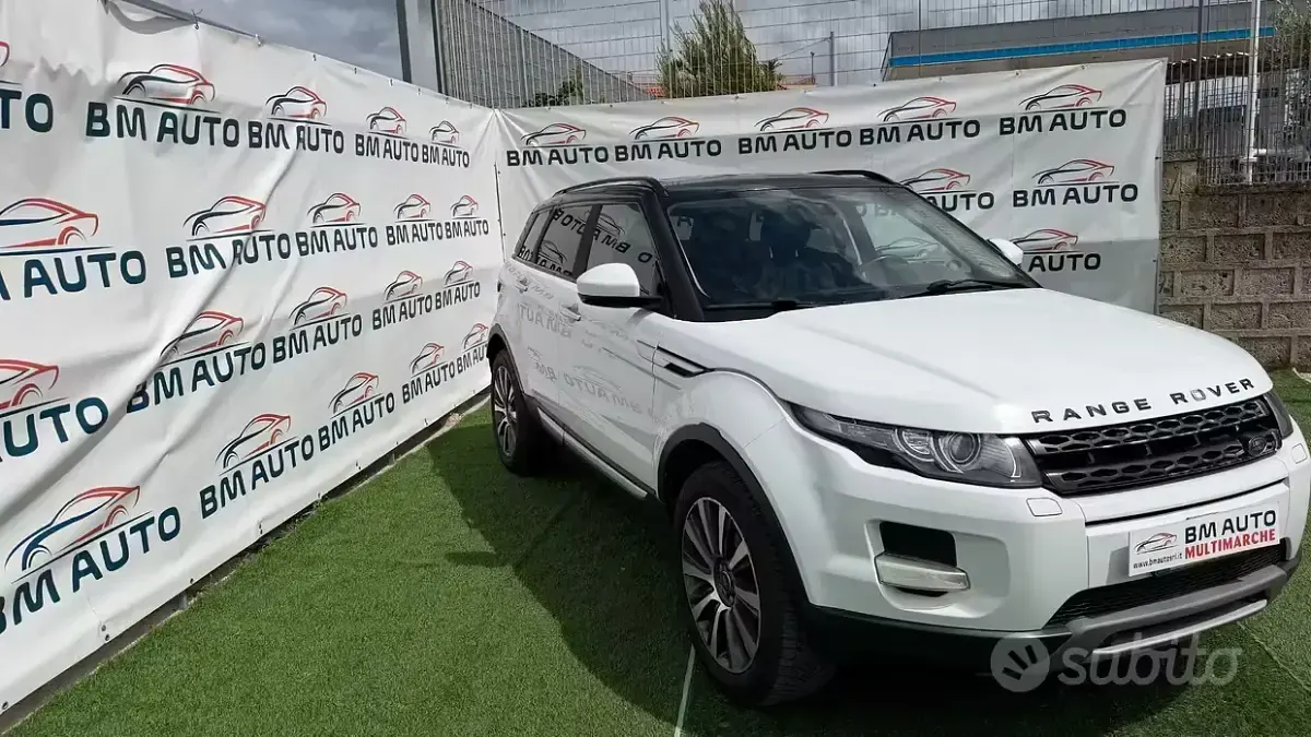 Usata Land Rover Range Rover evoque Prestige 190 CV (139 kW) 2015 Bianco Coupé