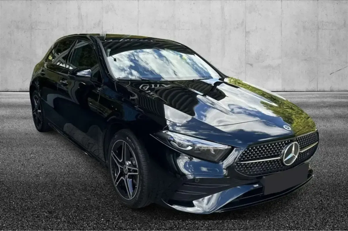 Usata Mercedes A250 AMG Line Premium 218 CV (160 kW) 2024 Nero Berlina