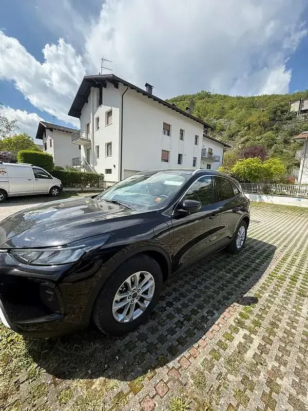 Usata Ford Kuga Titanium 151 CV (111 kW) 2024 Nero SUV