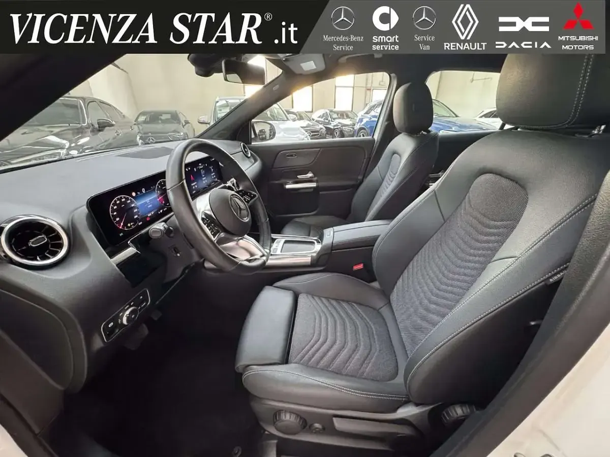 Usata Mercedes GLA200 Advanced 163 CV (119 kW) 2025 Bianco polare SUV