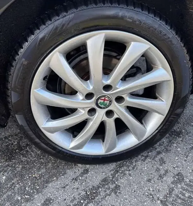 Usata Alfa Romeo Giulietta Super 120 CV (88 kW) 2017 Utilitaria