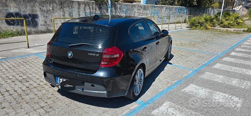 Usata BMW 120 Efficient Dynamics 177 CV (130 kW) 2009 Nero Utilitaria