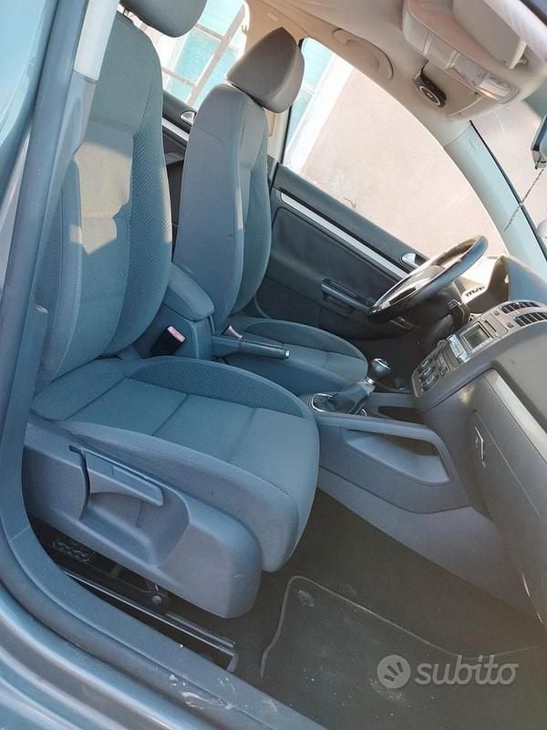 Usata VW Golf VI 115 CV (84 kW) 2008 Grigio Utilitaria