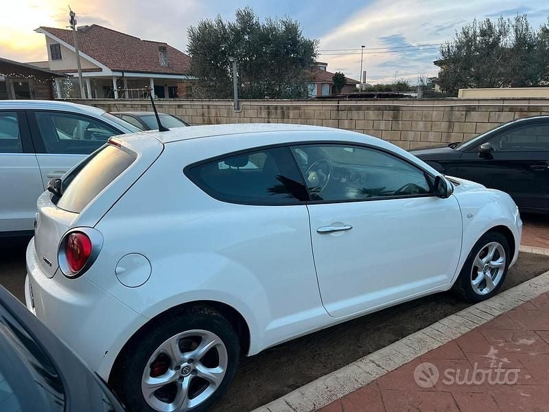 Usata Alfa Romeo MiTo Super 120 CV (88 kW) 2017 Bianco Utilitaria